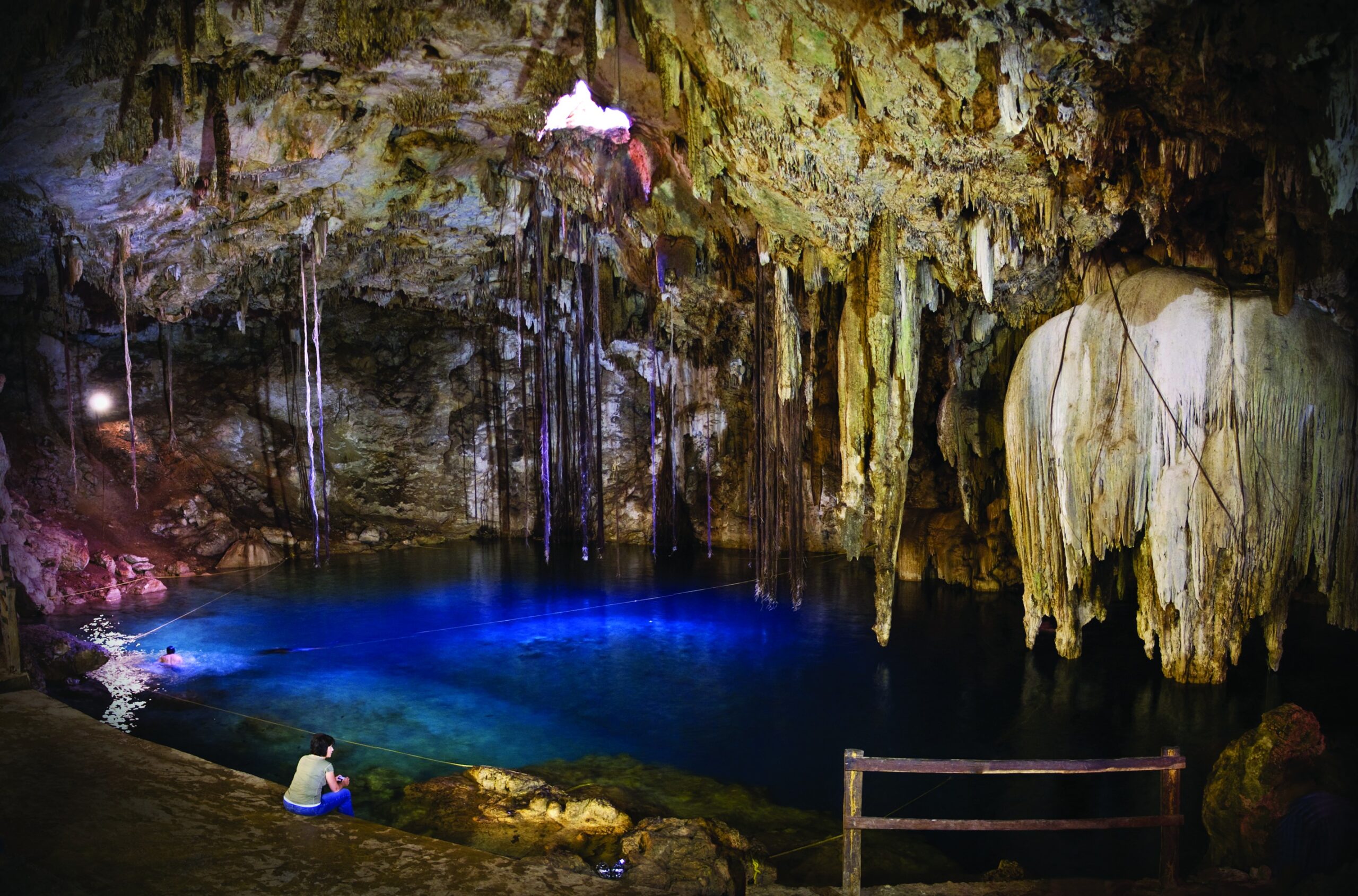 Cenote Sagrado