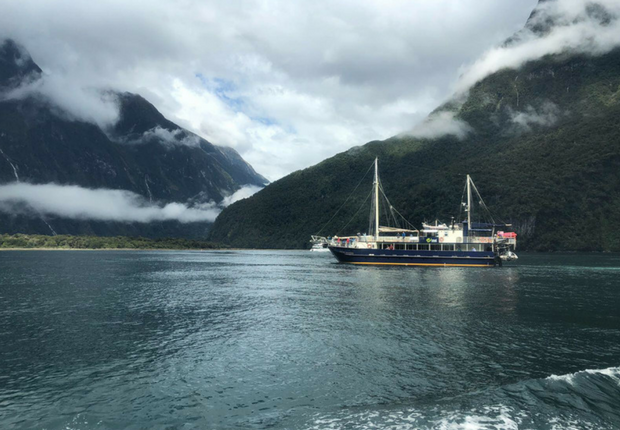 milford sound 2