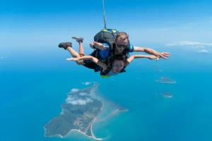 skydive over cairns