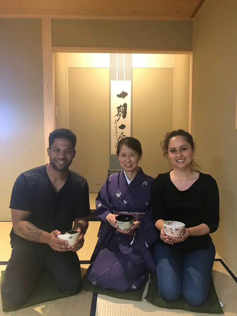 Kyoto Tea Ceremony And Kiyomizu-dera Temple Walking Tour