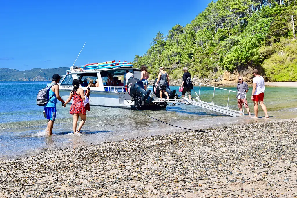 Winterless North - Bay of Islands Cruise & Island Tour