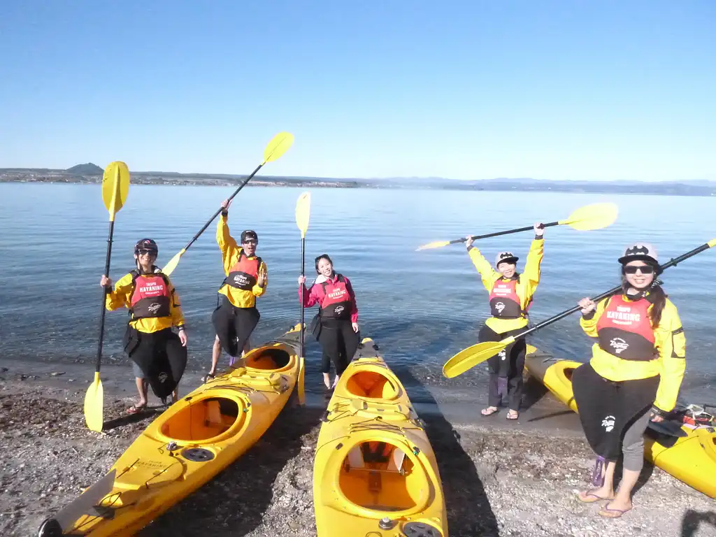 Maori Rock Carving Kayak Tour - Half Day