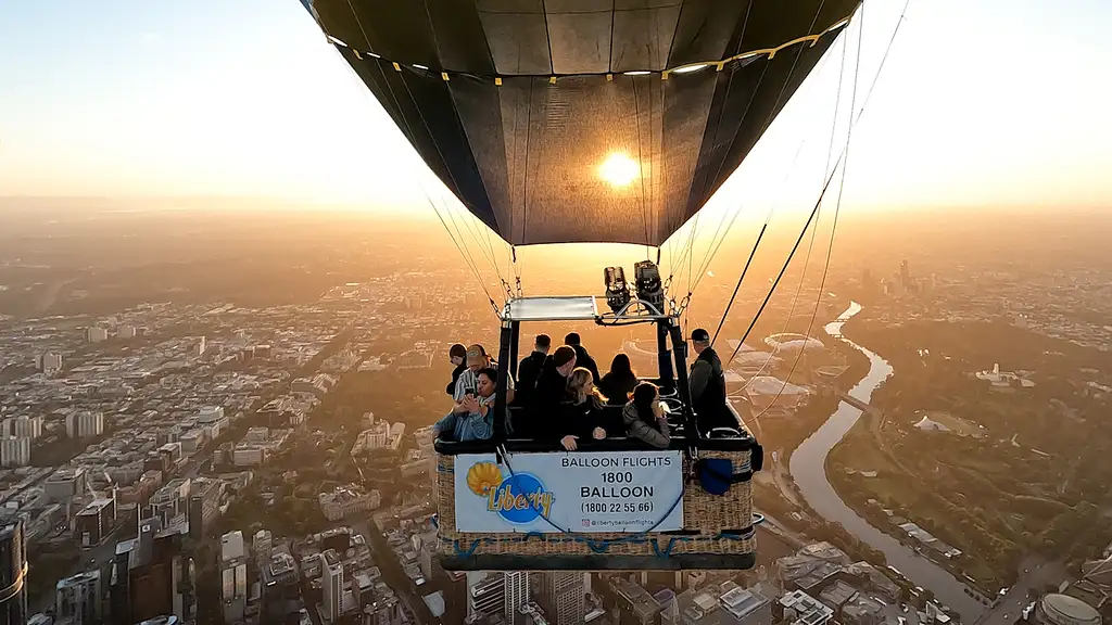 Melbourne Hot Air Balloon Flight with Breakfast