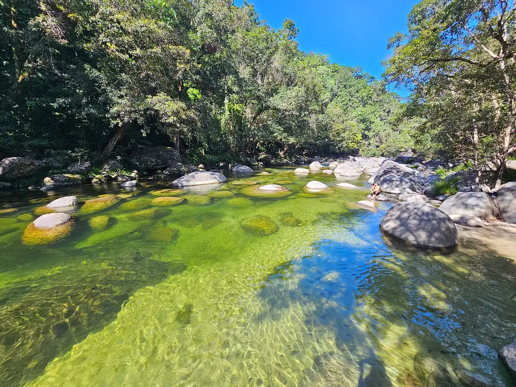 Mossman Gorge, Daintree Rainforest & Beach Fishing Tour with Aboriginal Dreamtime Guide