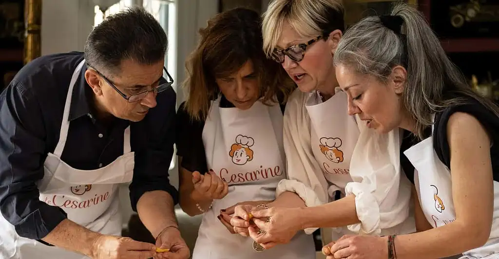 Market tour, cooking class and lunch or dinner at a Cesarina's home in Venice