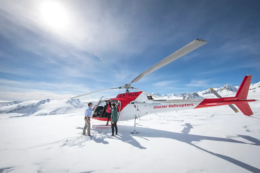 Fox Glacier to Mount Cook Scenic Flight | 30 minutes