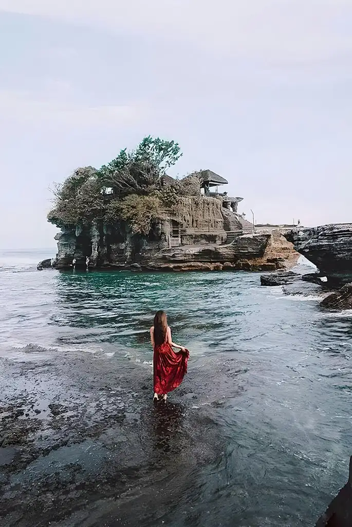 Tanah Lot, Uluwatu Temple Sunset & Kecak Dance | Private Tour