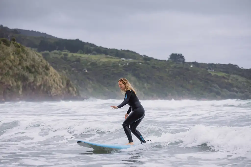 Group Surf Lesson (Raglan, Ngarunui Beach)