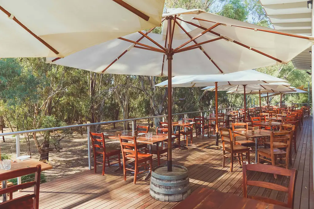 Wharf to Winery Premium River Cruise & Lunch Package Echuca