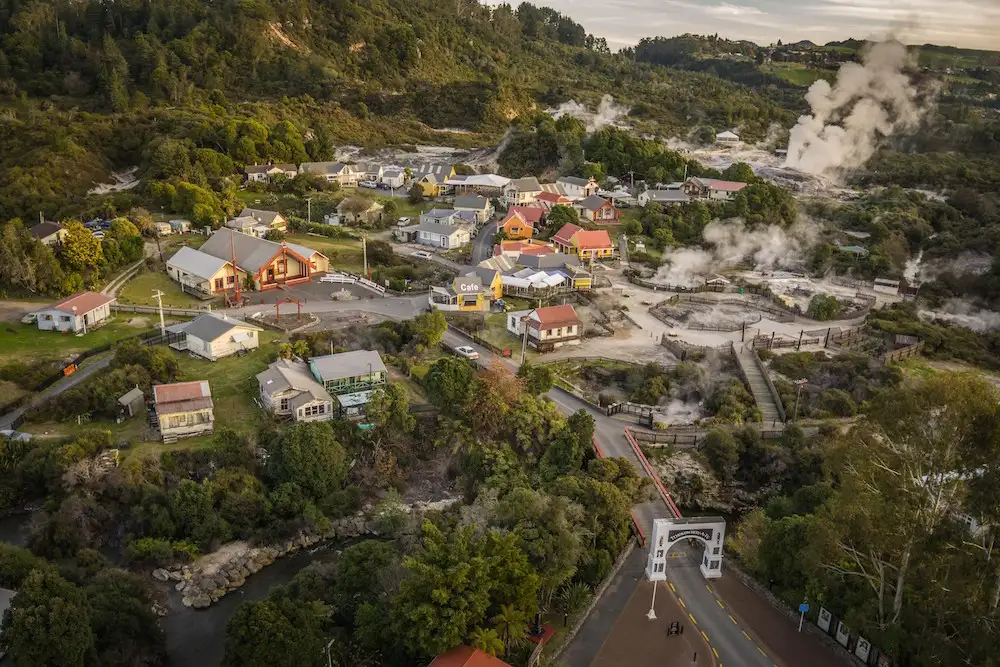 Whakarewarewa Guided Geothermal Eco Tour