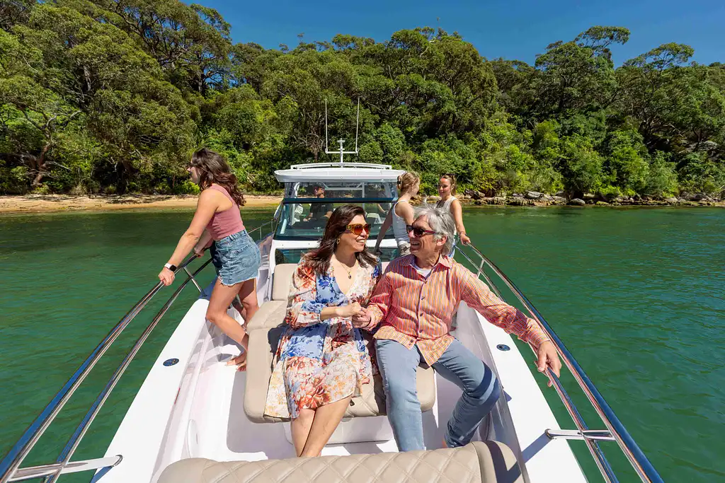 Sydney Icons, Bays & Beaches Cruise - Half Day