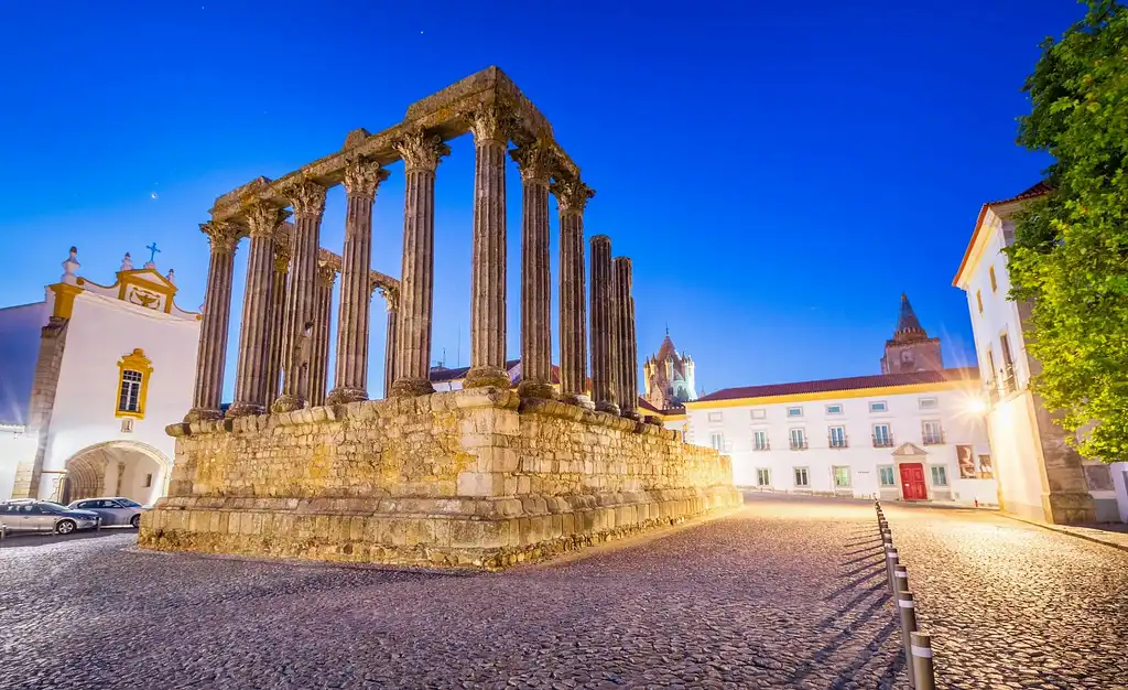 Evora Churches And Temple Private Tour From Lisbon