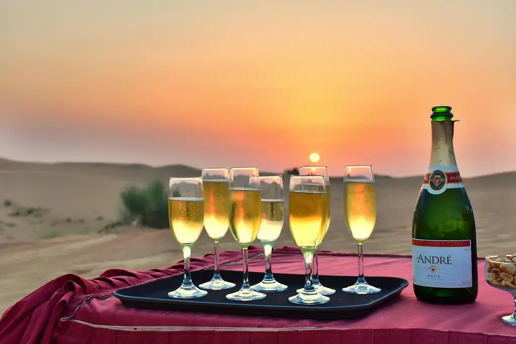 Private Champagne Desert Safari In Dubai | Private Group Of 2 People