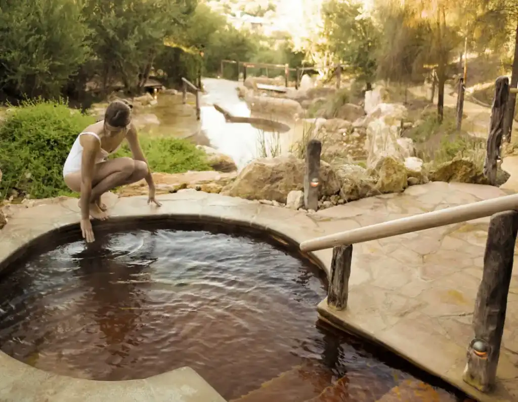 Peninsula Hot Springs Tour From Melbourne