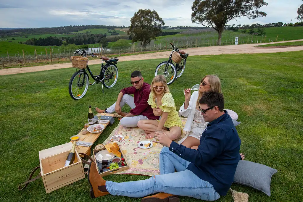 A Taste of Hahndorf Gourmet Food & Wine E-bike Tour