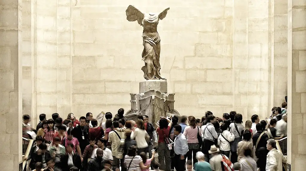 Private Tour of the Louvre Museum | Entrance