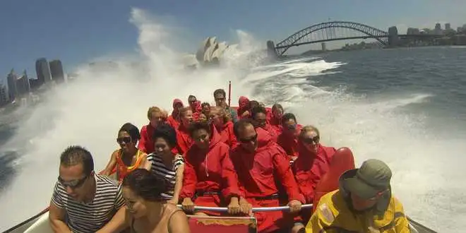 Jet Boat Sydney Harbour - 30 Minute Shark Attack Thrill Ride