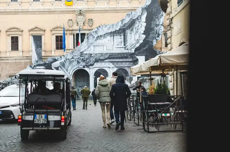 Rome city highlights guided tour by golf cart - Private Tour