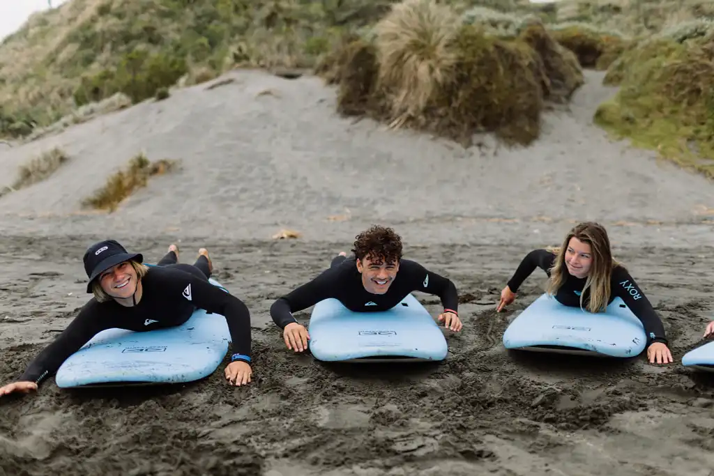 Group Surf Lesson (Raglan, Ngarunui Beach)