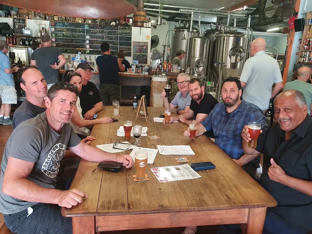 Noosa Brewery & Distillery Tour with Lunch