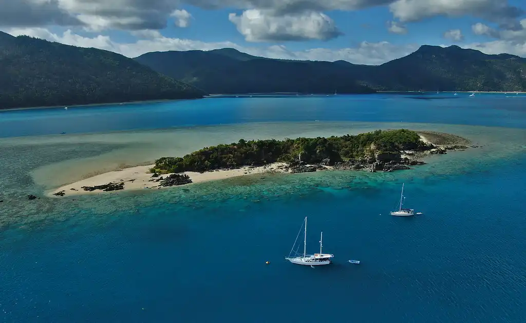 New Horizon 2 Day, 2 Night Whitsunday Sailing Experience