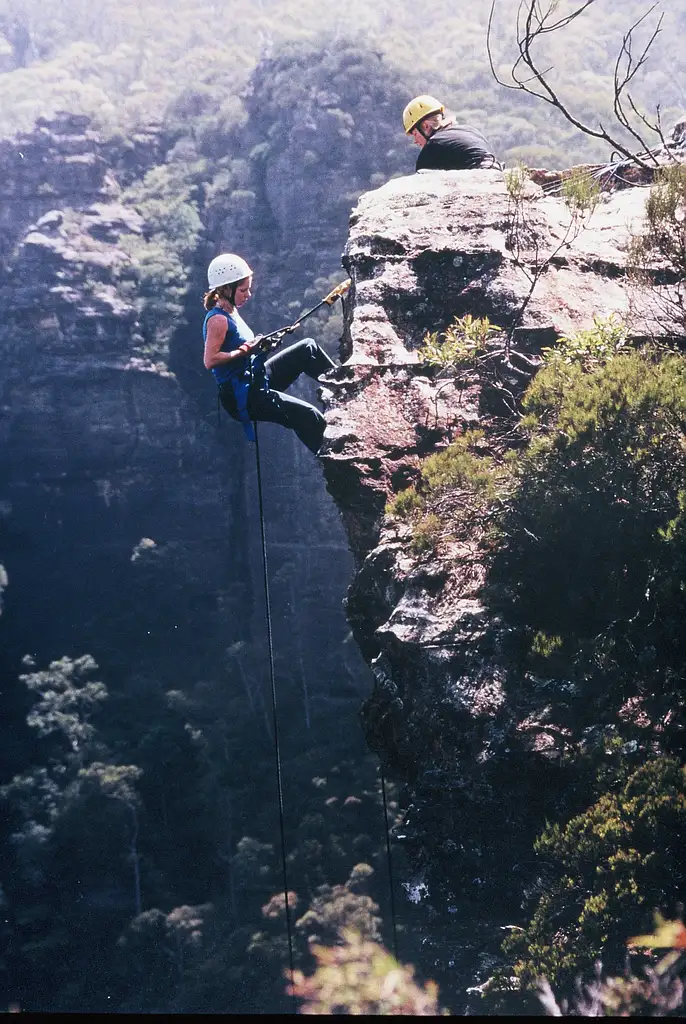 Spectacular Half Day Abseiling Adventure - Blue Mountains