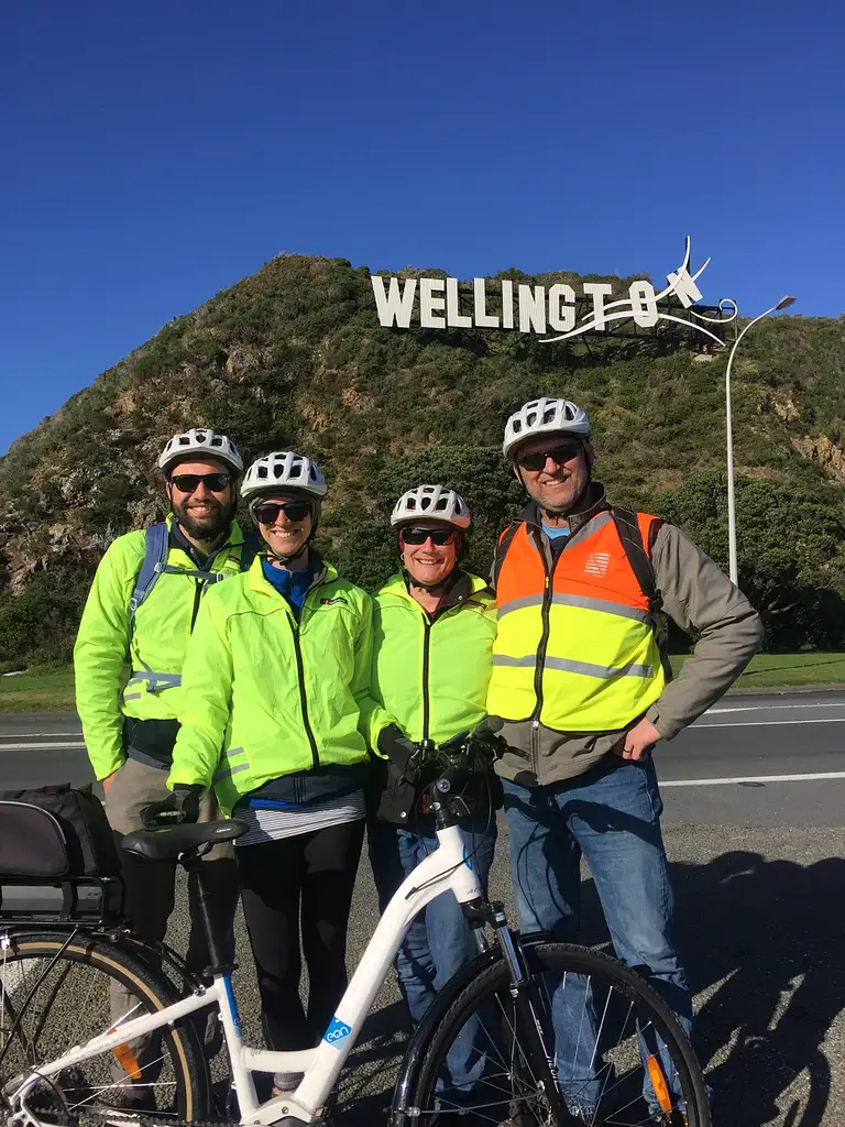 Half Day Wellington & Surrounds E-bike Tour