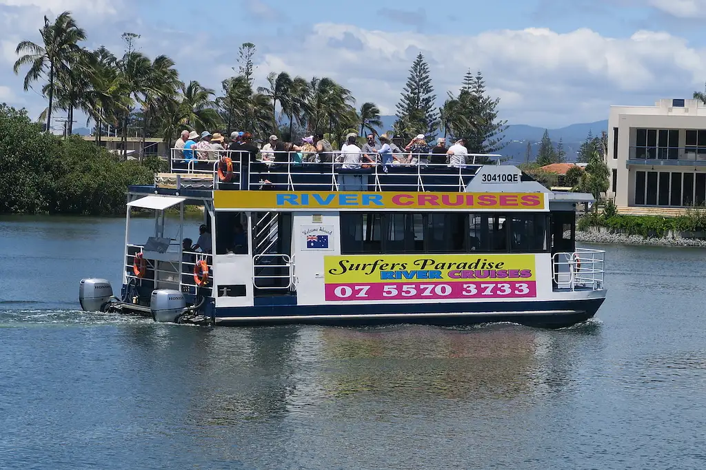 Morning Tea Cruise Around Surfers Paradise