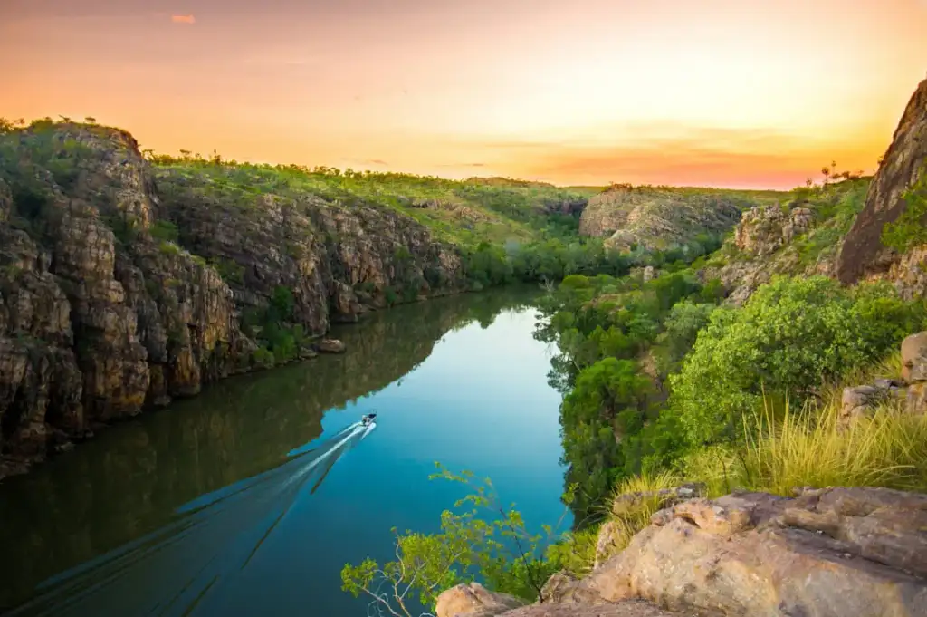 Katherine Gorge Cruise & Edith Falls Tour | From Darwin