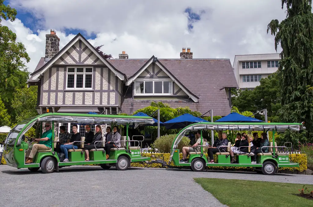 Christchurch Botanic Gardens Tour