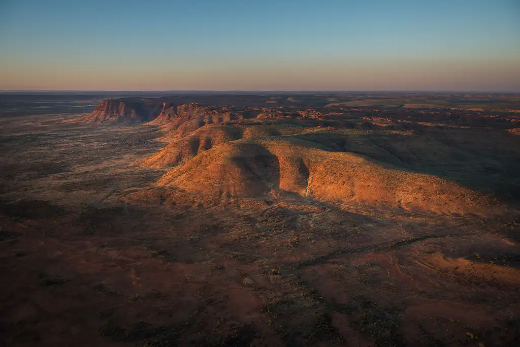 Kings Canyon & George Gill Range Helicopter Safari