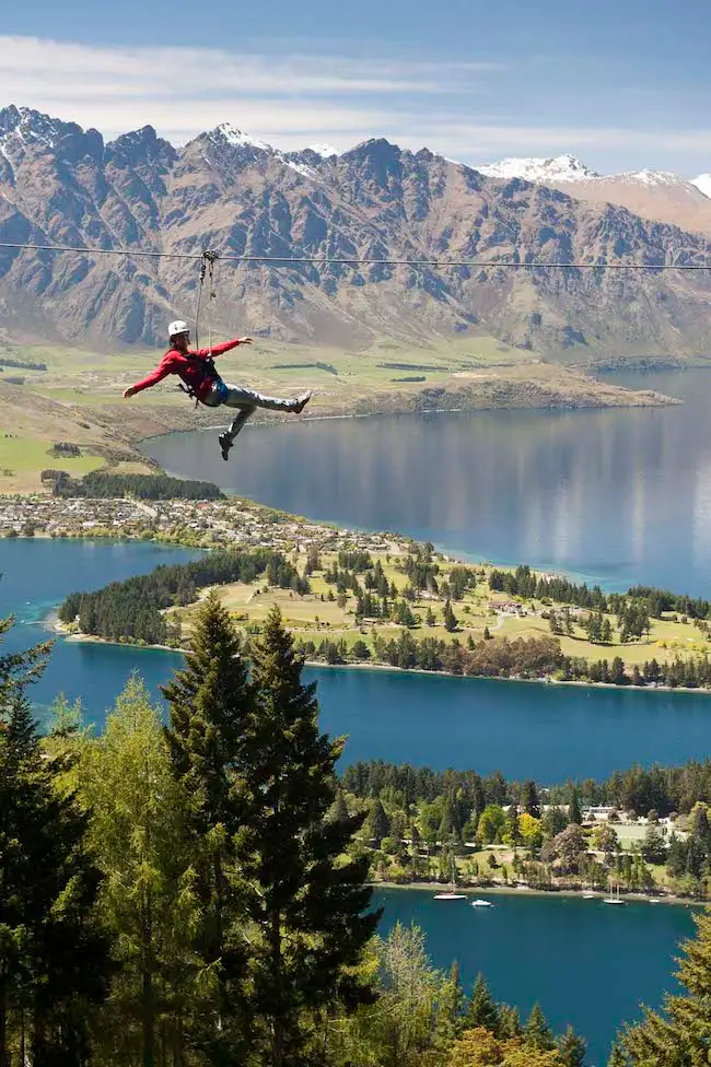 Queenstown Ziplining Adventure - Moa Tour