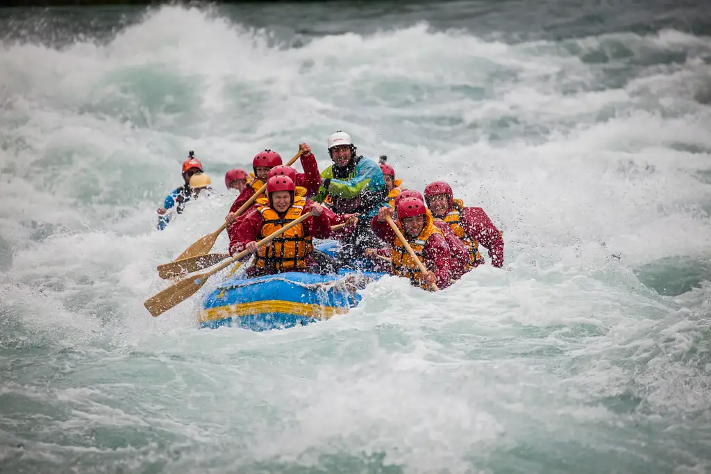 Kawarau River Jet-To-Raft Experience