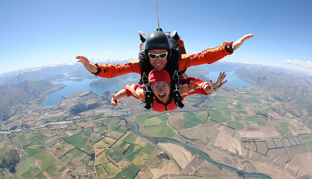 Skydive Lake Wanaka