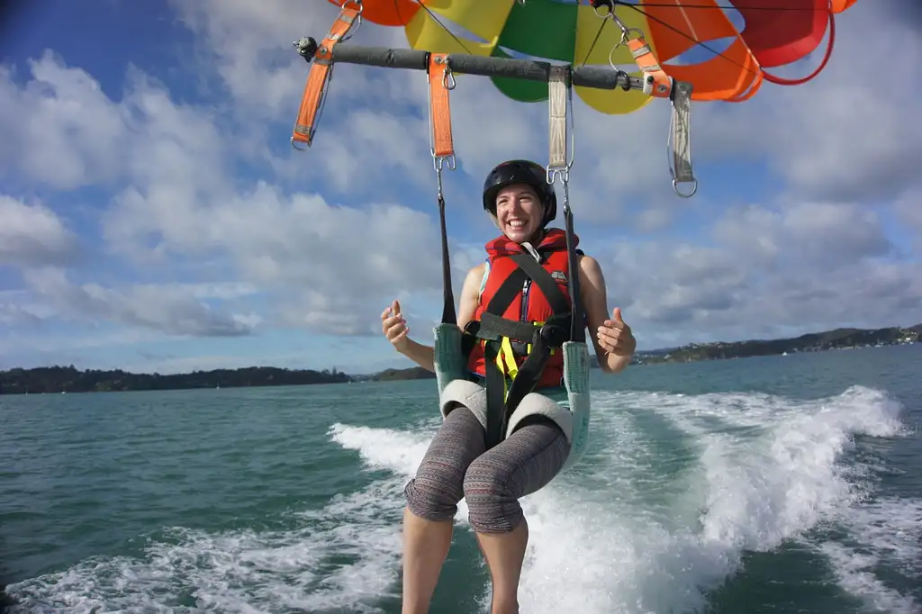 Bay of Islands Single Parasail