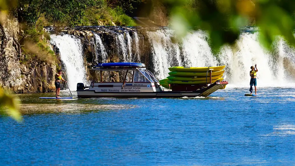 Waterfall Cruise & Kayaking Tour