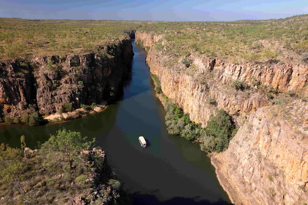 NitNit Dreaming 2 Gorge Boat Tour