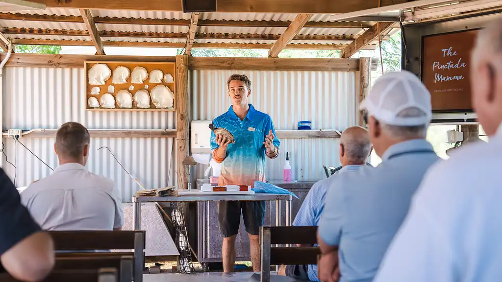 Willie Creek Pearl Farm Tour