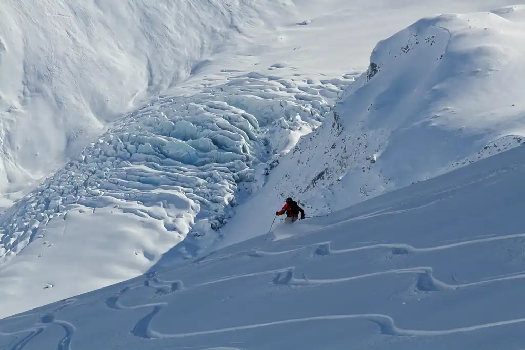 Mount Cook Heli-skiing | 5 Runs, 1 Day (Intermediate and Advanced Ability)