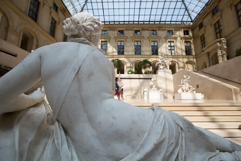 Private Tour of the Louvre Museum | Entrance