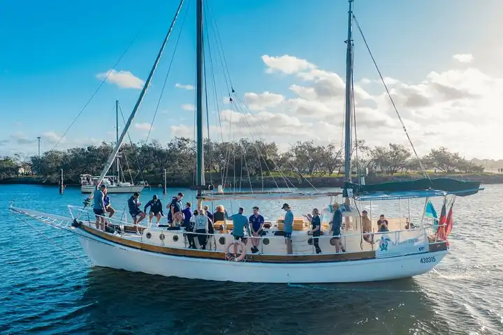 Mooloolaba Sunset Cruise with Live Music