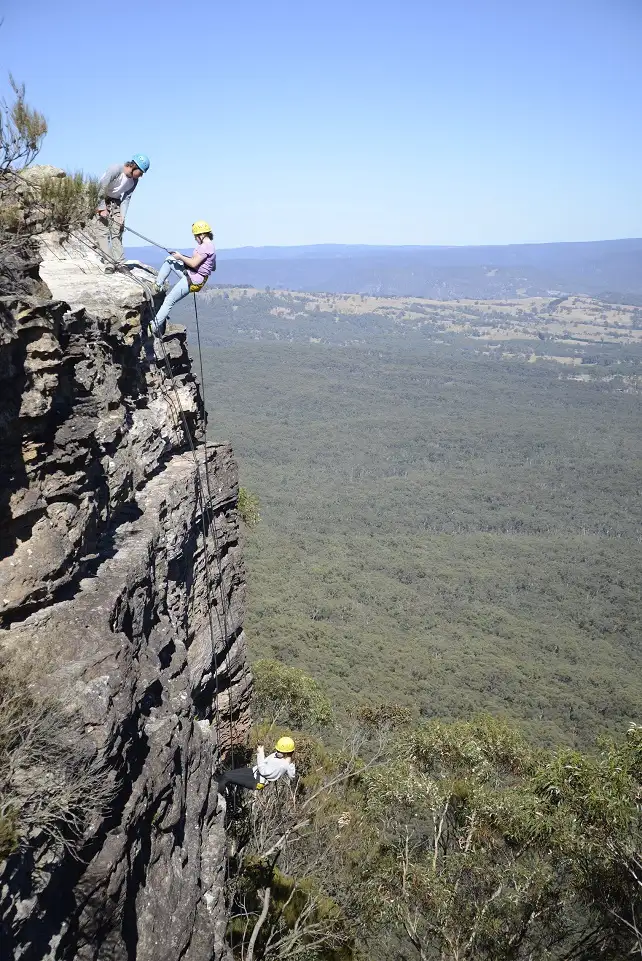 Spectacular Half Day Abseiling Adventure - Blue Mountains