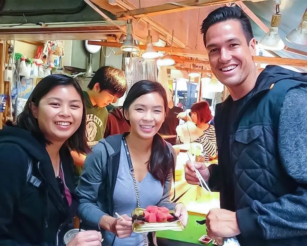 Tsukiji Sushi-Making Adventure