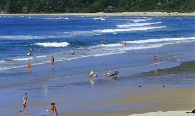 Lets Go Surfing Pass Plus - 3 Lessons - Byron Bay