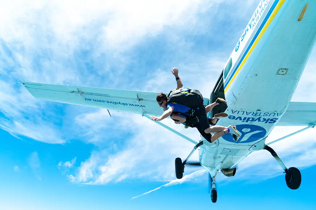 Skydive Mission Beach | Up To 15,000ft Tandem Skydiving