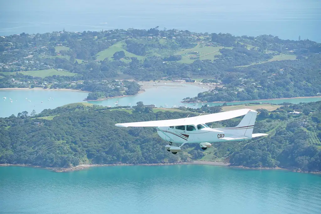 Waiheke Buzz Around 30 Minute Scenic Flight