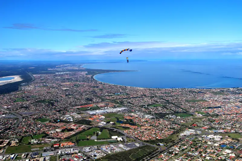 Skydive Perth City 10,000ft Tandem Skydiving