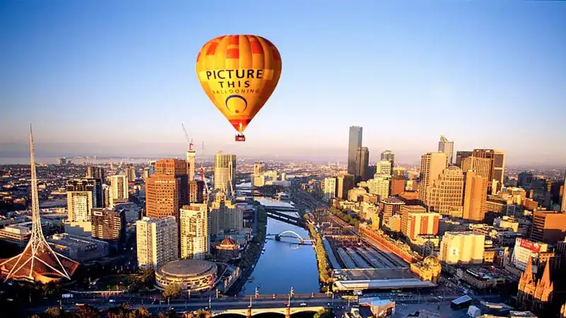 Melbourne Hot Air Balloon Flight with Breakfast