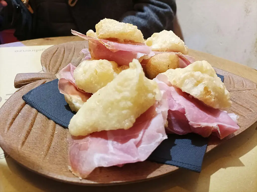 Florence Traditional Guided Food Tour