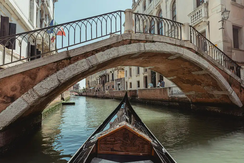 Danieli Bridge Of Sighs Gondola Ride  - Private Tour